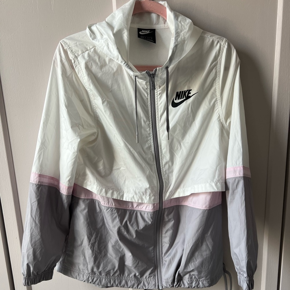 Nike retro hooded windbreaker